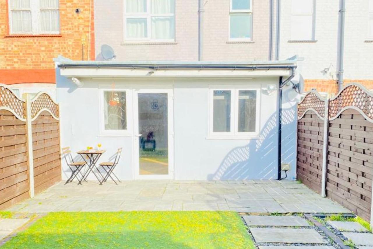 Cosy Haven Wembley公寓 外观 照片